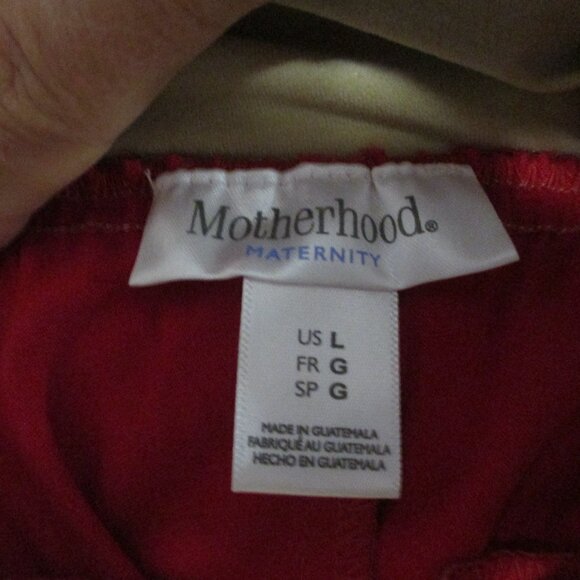 Motherhood Maternity NEW red pants, pull on, ankle length, tapered legs size L - Picture 2 of 10